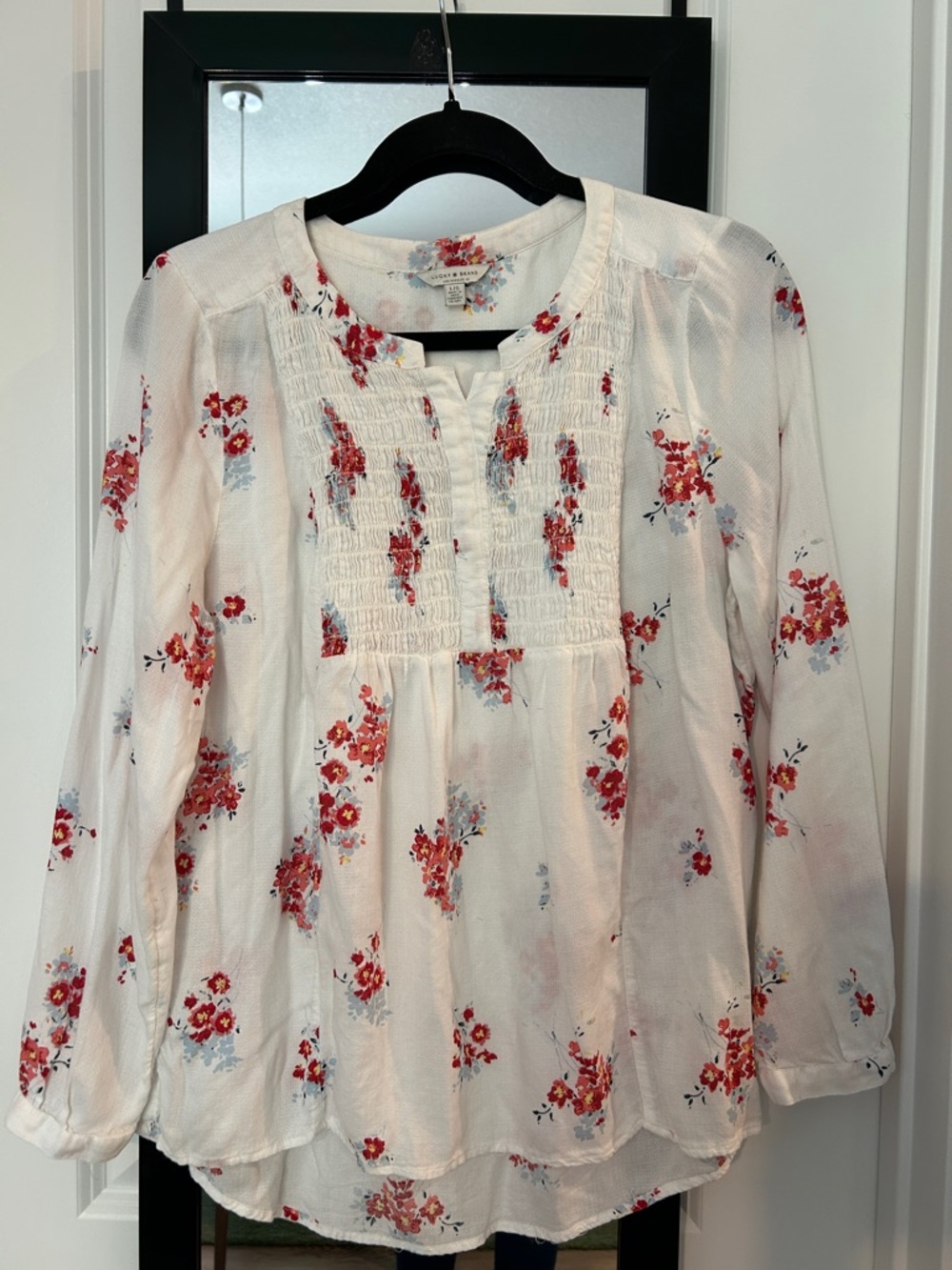 Lucky Brand White Floral Smocked Peasant Blouse